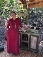 Lovely Lady Long-Sleeve Maxi Dress