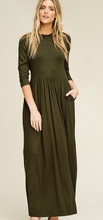 Lovely Lady Long-Sleeve Maxi Dress